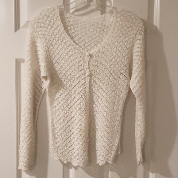 VINTAGE LACE LIKE CROCHETED CARDIGAN - Picture 2 of 4